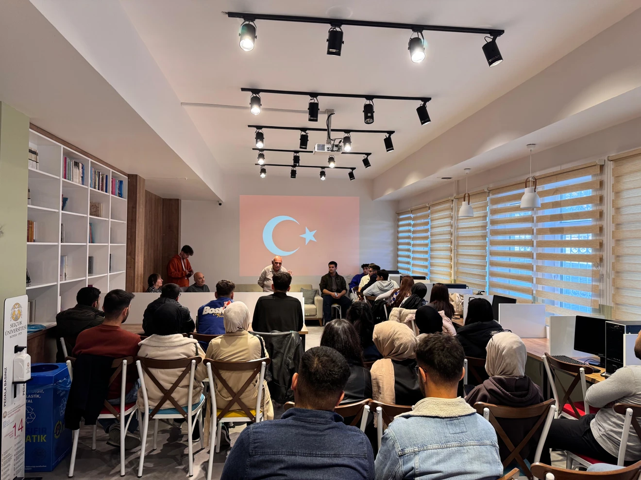 Seminer "10 Kasım Günü ve Atatürk "